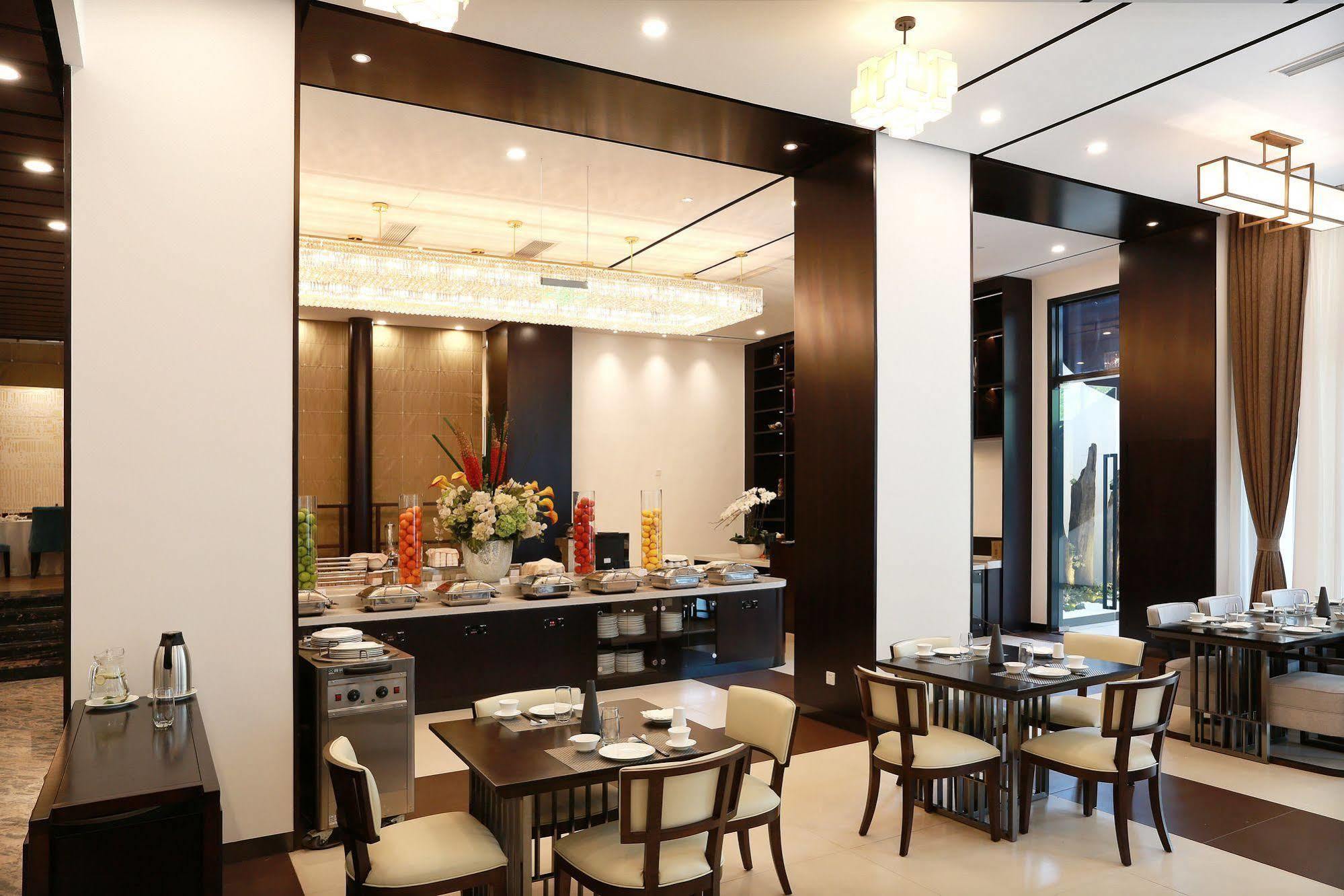 Benjoy Hotel - Jinqiao Branch Shanghai Extérieur photo