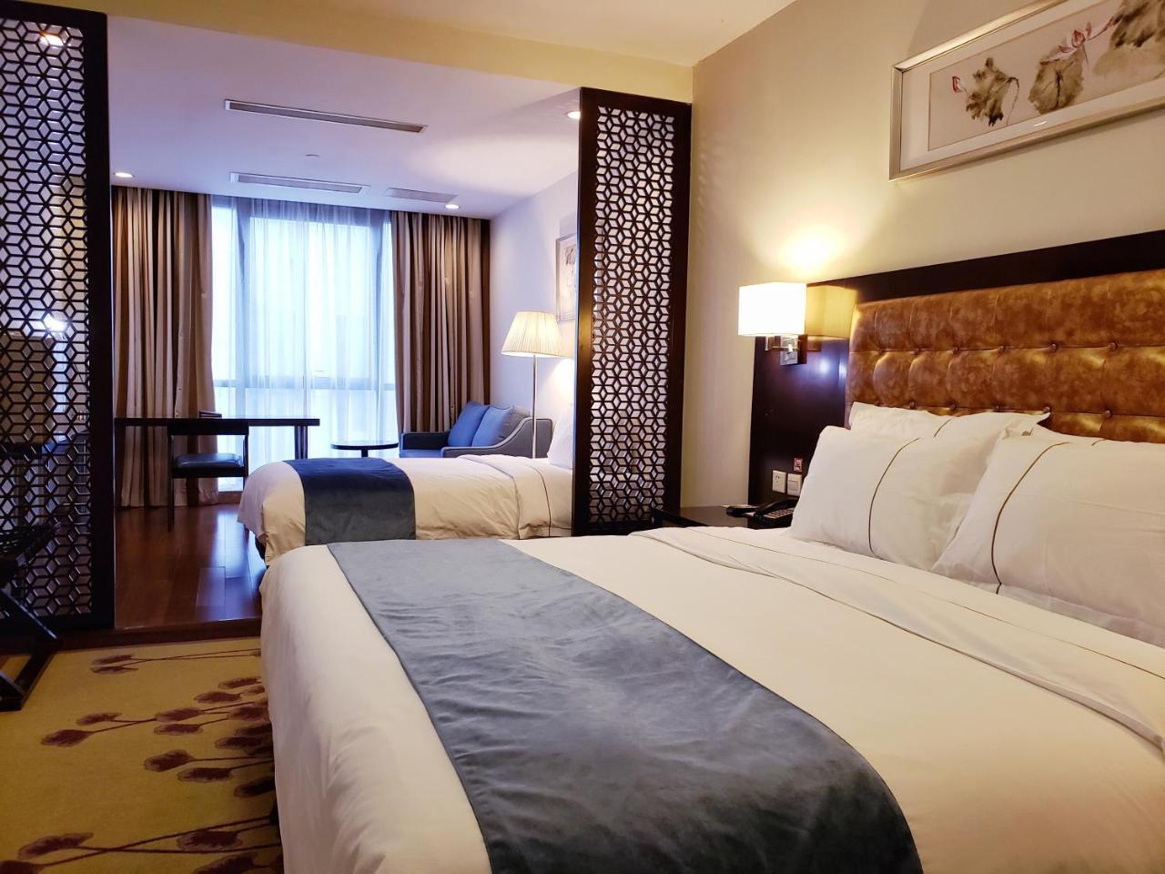 Benjoy Hotel - Jinqiao Branch Shanghai Extérieur photo